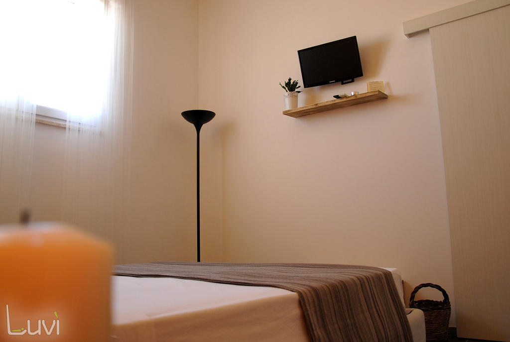 B&B Luvi Maruggio Habitación foto